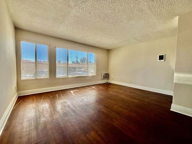 Photo - 7555 Linda Vista Rd