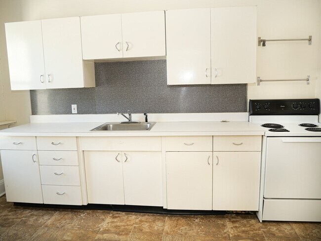 *Las imágenes son muestras representativas de la unidad anunciada. En algunos casos, las unidades reales que visita... - 387 Harvard St Unidad 6A