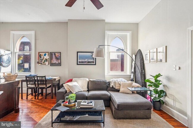 Photo - 265 S 22nd St Unit 3F