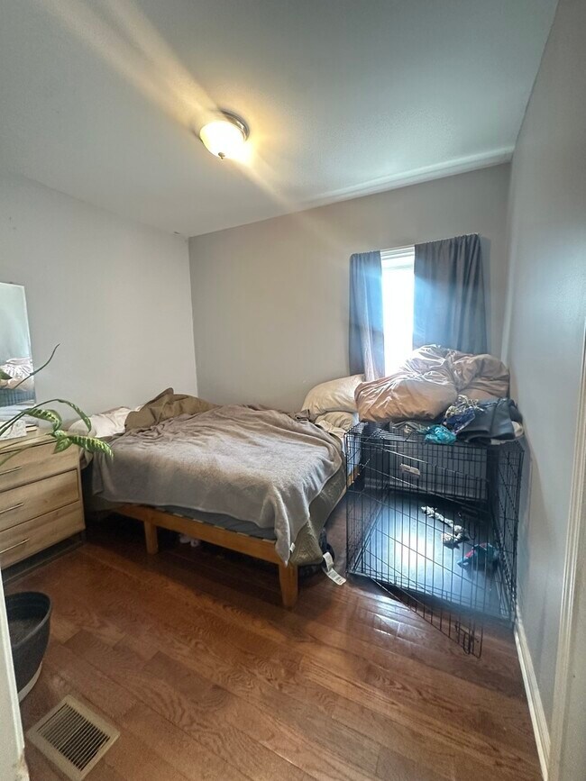 Photo - 1014 W 19th St Unit 1R