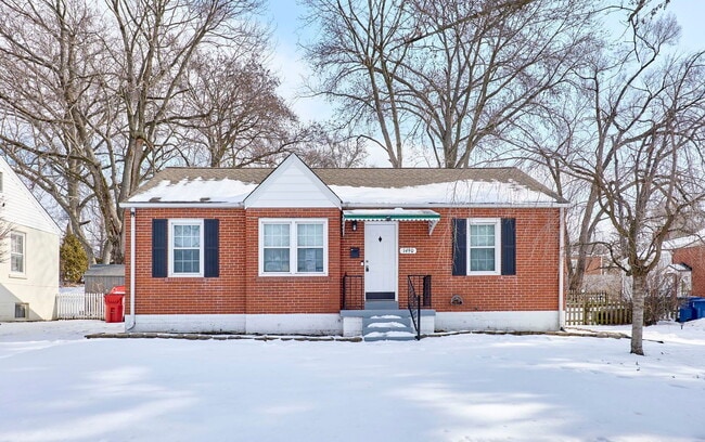 Photo - 1490 E Duchesne Dr