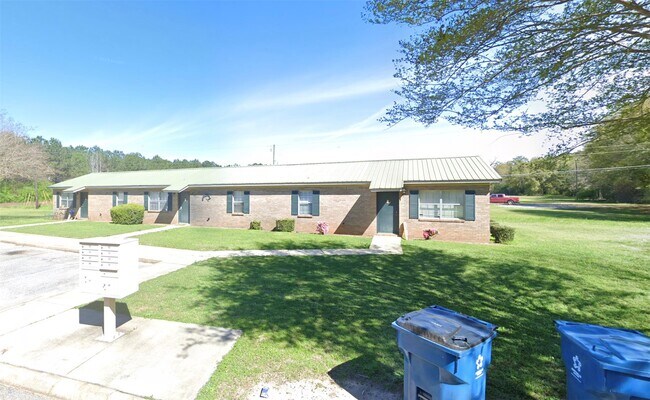 Photo - 598 Hartley St