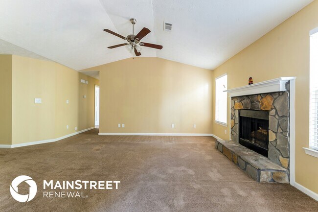 Photo - 6805 Silver Maple Dr