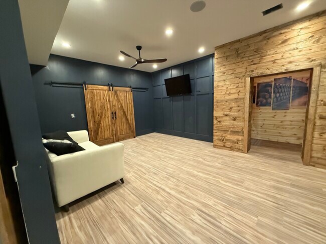 Photo - 1031 Pinehurst Dr