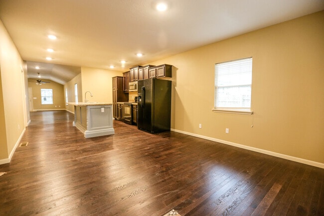 Photo - *--Walking Distance to MSU 4 bed 2.5 bath home and office with huge yard in the Phelps Grove Neig...