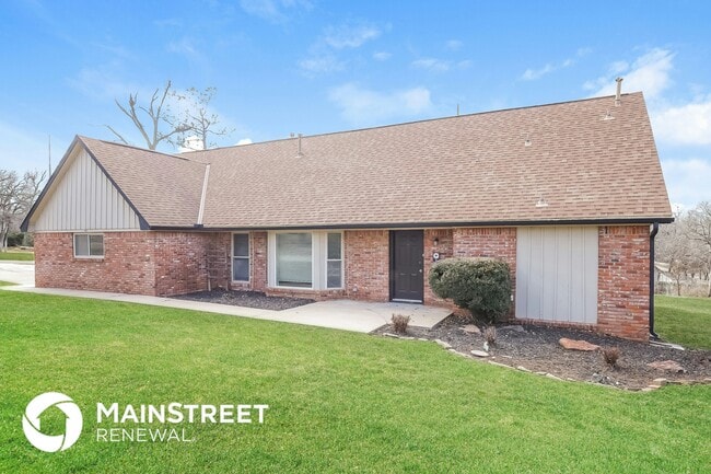 Photo - 2101 Westridge Dr