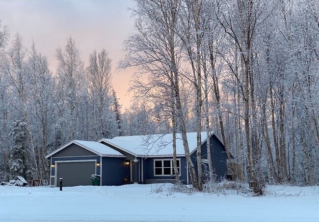 Photo - Wonderful Ranch Style home on over an acre in a great location! 3 bed/2 bath/2 car garage with a...