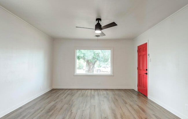 Photo - 2609 41st St