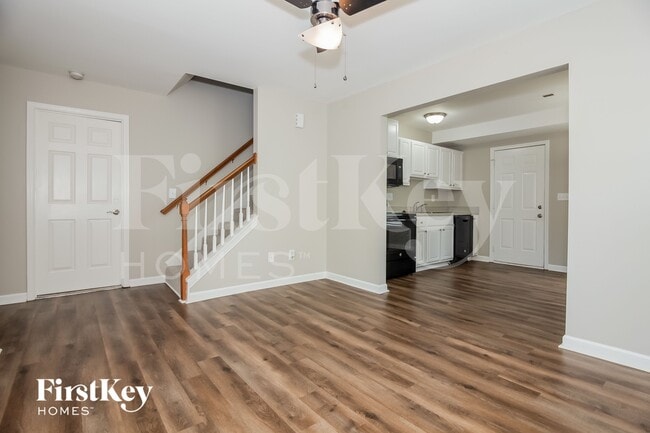 Photo - 3021 Seymour Dr