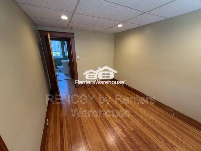 Photo - 6015 Rossville Blvd