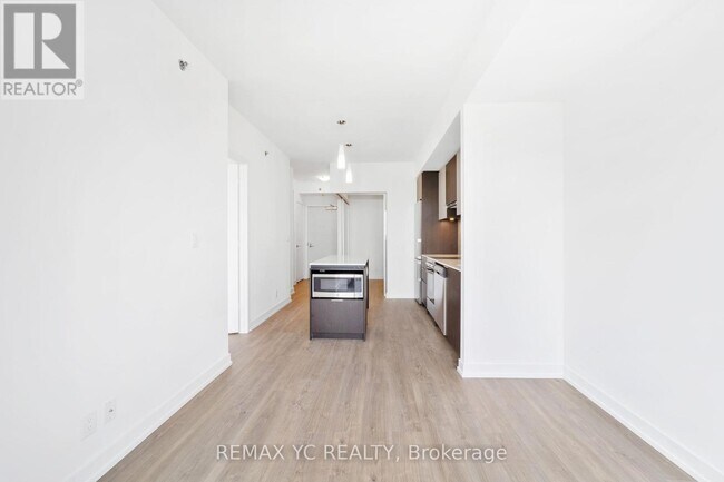 Photo - 203 College St Unité 2605