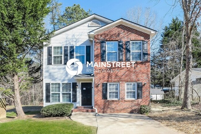 Building Photo - 3 Bedroom Pet-Friendly Home in Cumming, GA with Main Street Renewal