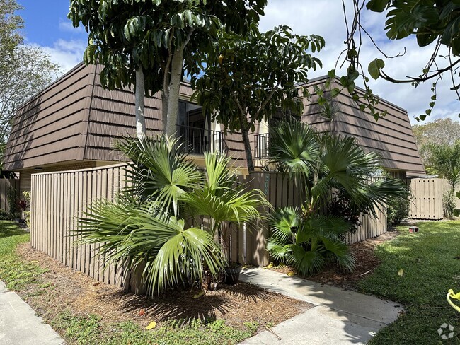 Building Photo - 308 3rd Ct Rental