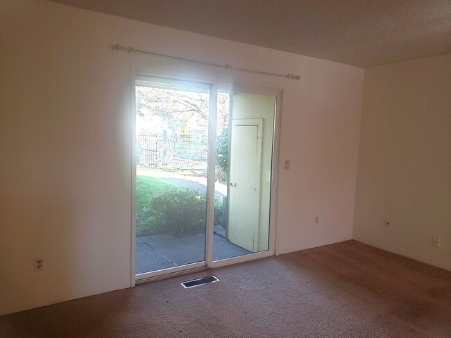 Photo - Charming Townhouse! Water Sewer and Garbage Included!