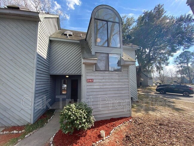 Building Photo - 2167 Spoleto Ln