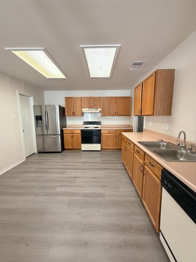 Photo - 9742 Misty Plain Dr