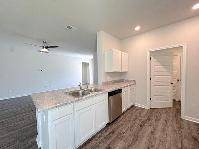 Photo - 2120 W Middlebrooke Xing