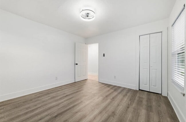 Photo - 3077 Sunnyvale St