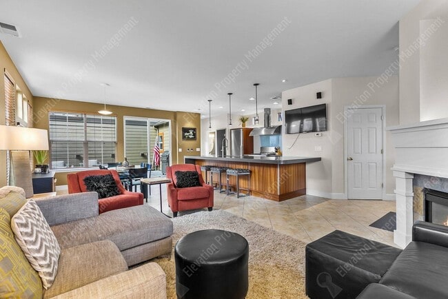 Photo - **UNFURNISHED** Charming and unique 2 BR in an upscale west Bend neighborhood