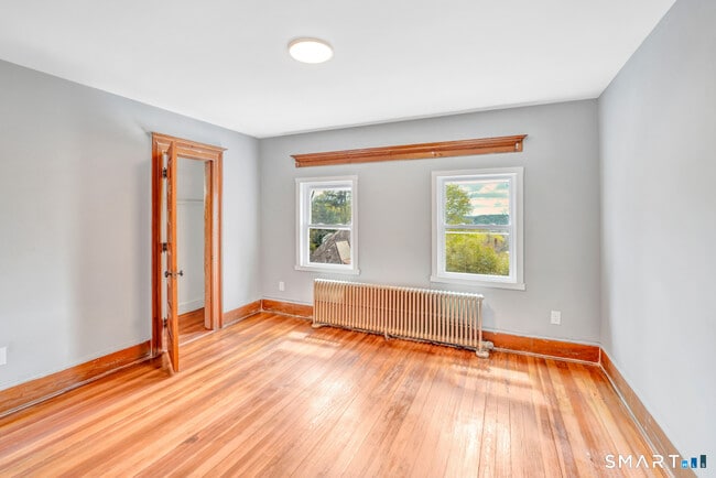 Photo - 114 Buckingham St Unit 3rd Floor