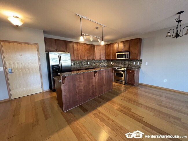 Photo - 1155 Ford Rd Unidad 307