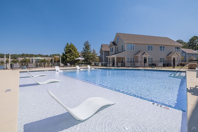 Basswood Landing Apartments