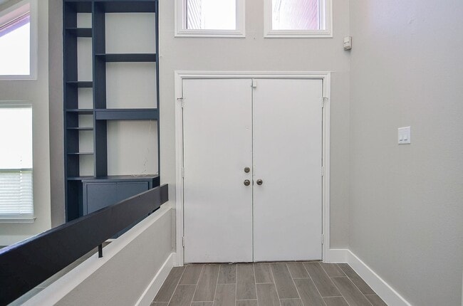 Photo - 12510 Seaswept Dr