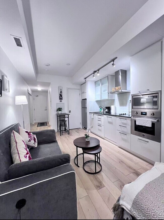 Photo - 14 York St Unit FL10-ID1347726P