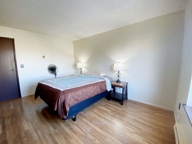4660 Reka Dr