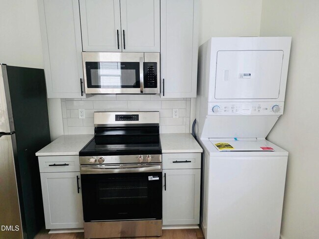 Photo - Lot 5 - 2819 Wilcox Pl Unidad 103