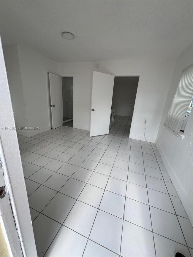 Photo - 1948 Fillmore St Unit 1948 1/2