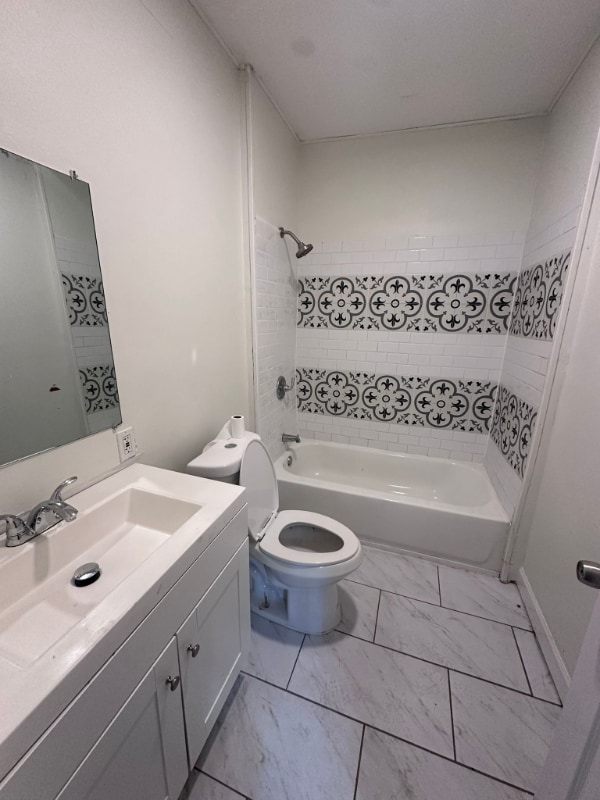 Photo - 245 St Louis Ave