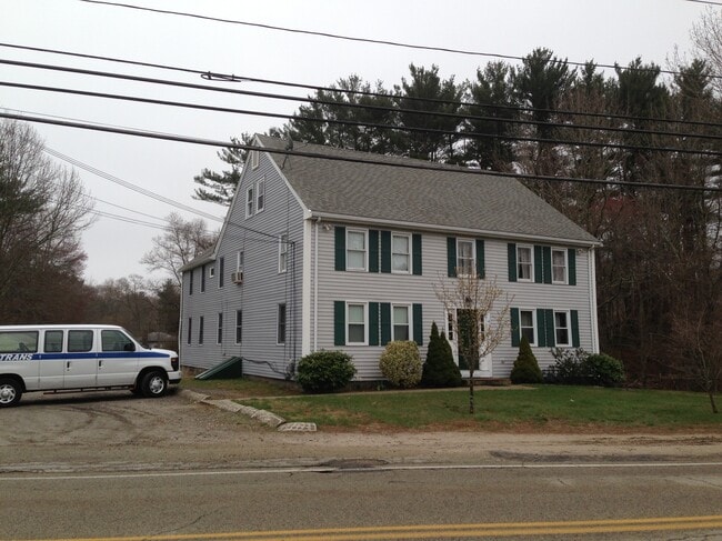 Photo - 456 Mattakeesett St Unit 3