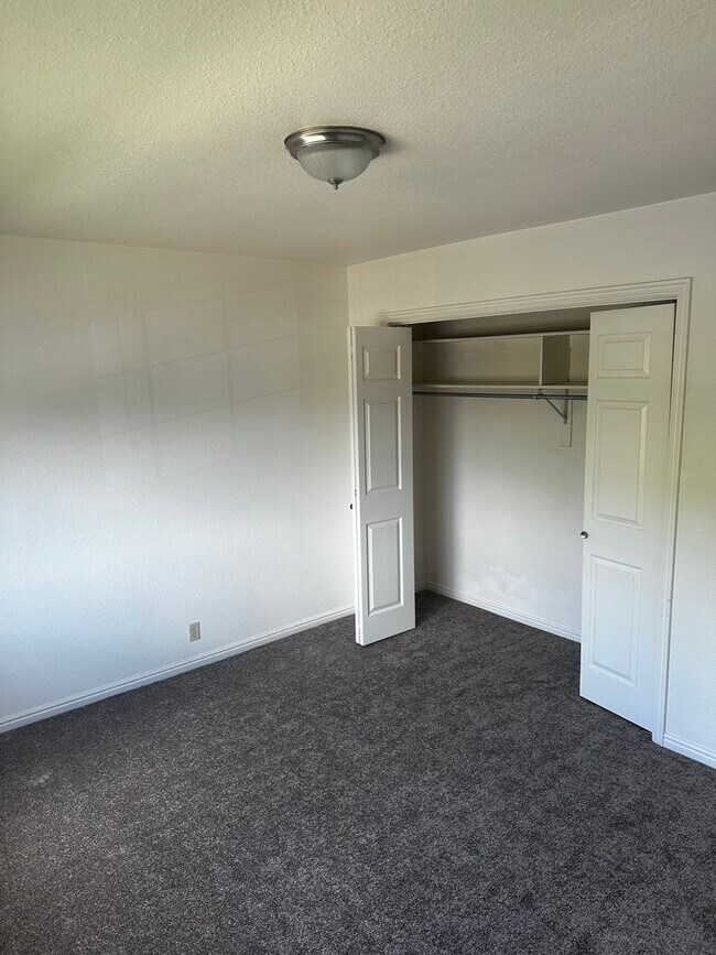 Photo - Pet Friendly, 2 bedroom apartment available in North Orem Unit 318