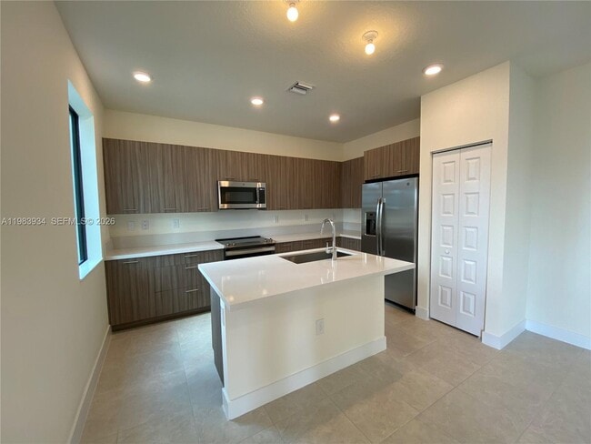 Photo - 8379 Central Park Blvd