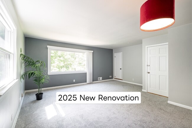 Building Photo - 3560 N Cramer St Rental