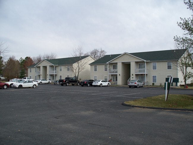 Photo - Chesapeake Apartments