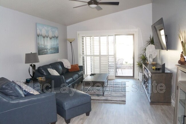 Photo - 13031 S 46th Way