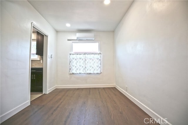 Photo - 405 W Wells St