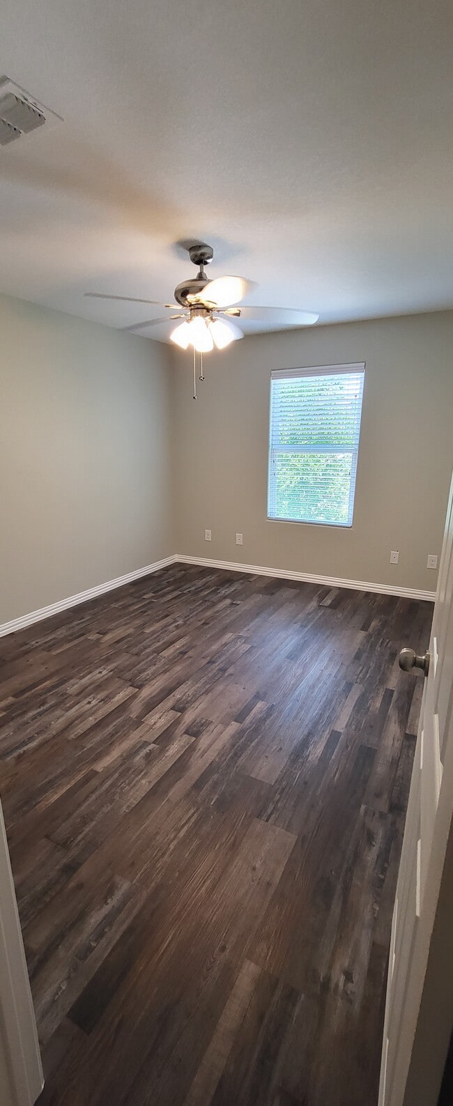 Photo - 505 N Sparks St