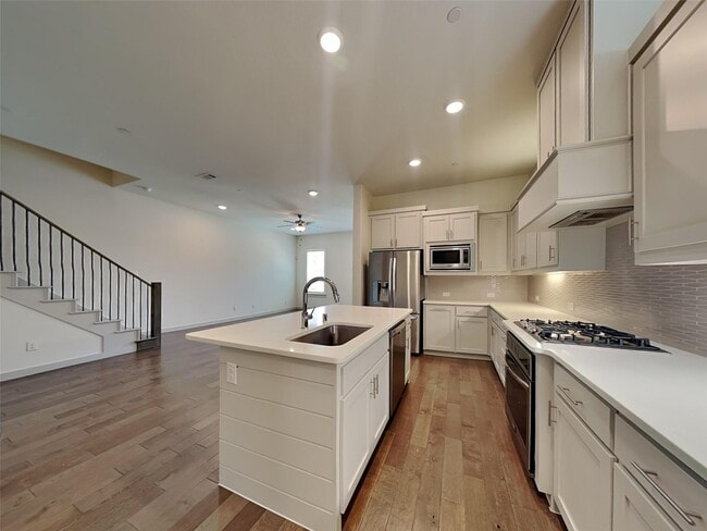 Photo - 7362 Sprangletop St