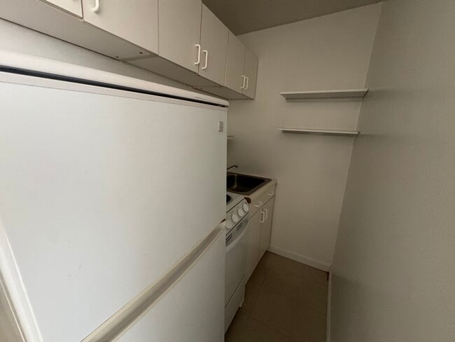 44 Joy St Unit 10