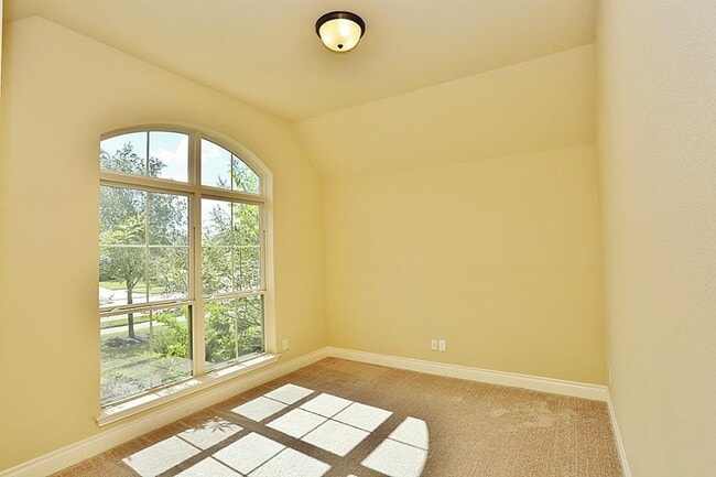 Photo - 6707 Miller Shadow Ln