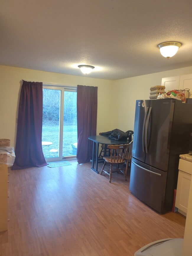 Photo - 814 Court St Unit A