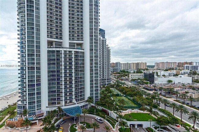 Building Photo - 18201 Collins Ave Unit 1603 Rental