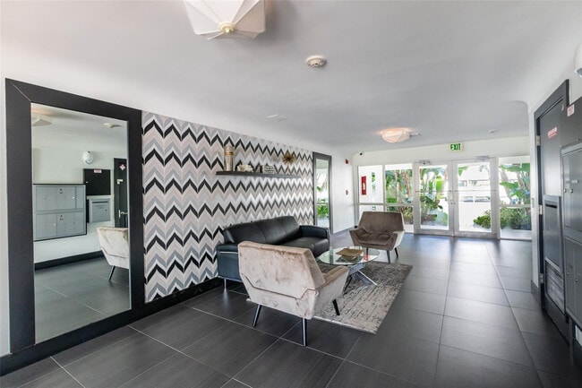 Photo - 2881 NE 32nd St Unidad 119