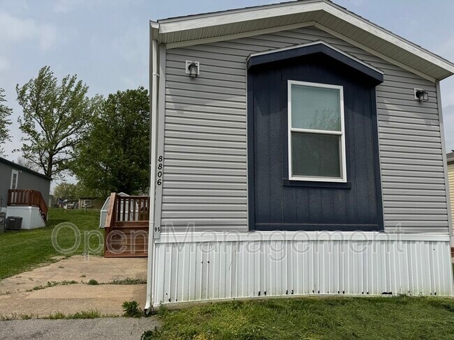 Photo - 8701 NE 107th Pl