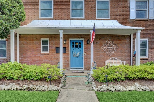 Building Photo - 3617 Murworth Dr