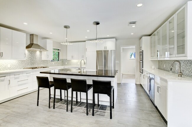 Building Photo - 11947 S Durrette Dr Rental