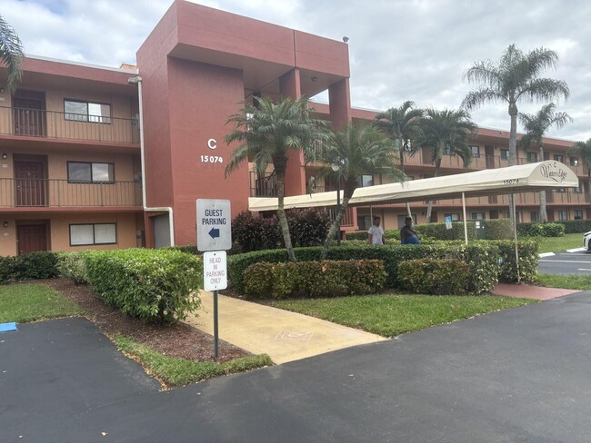 Photo - 15074 Witney Rd Condominio Unidad 208